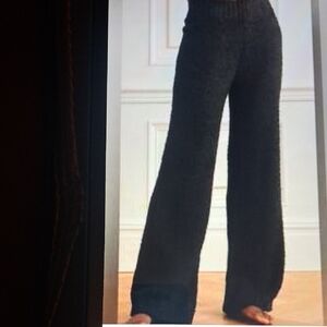 OVERSIZED SMALL    SKIMS COZY TEDDY WIDE LEG PANTS